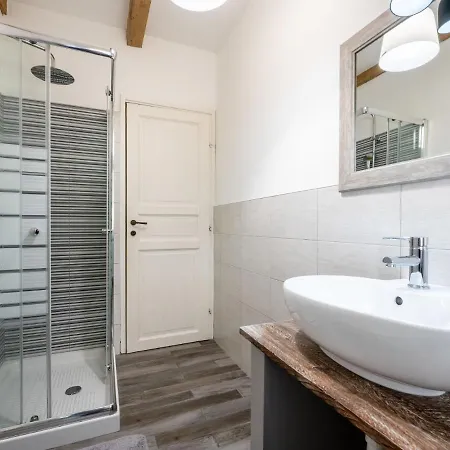 Stella Blu By Interhome * أومغنا